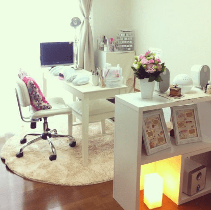 Top 10 Nail Salon Ideas For Lovers Of Interior Design